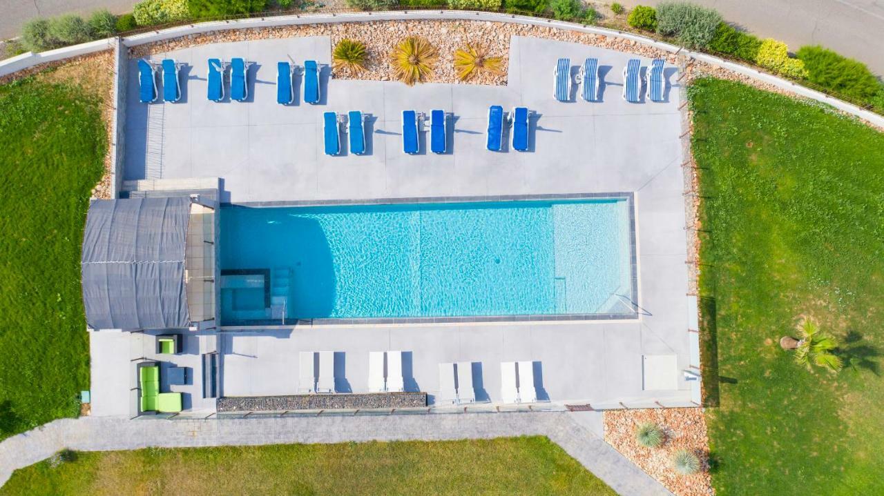Hotel De La Pyramide Mèze Buitenkant foto